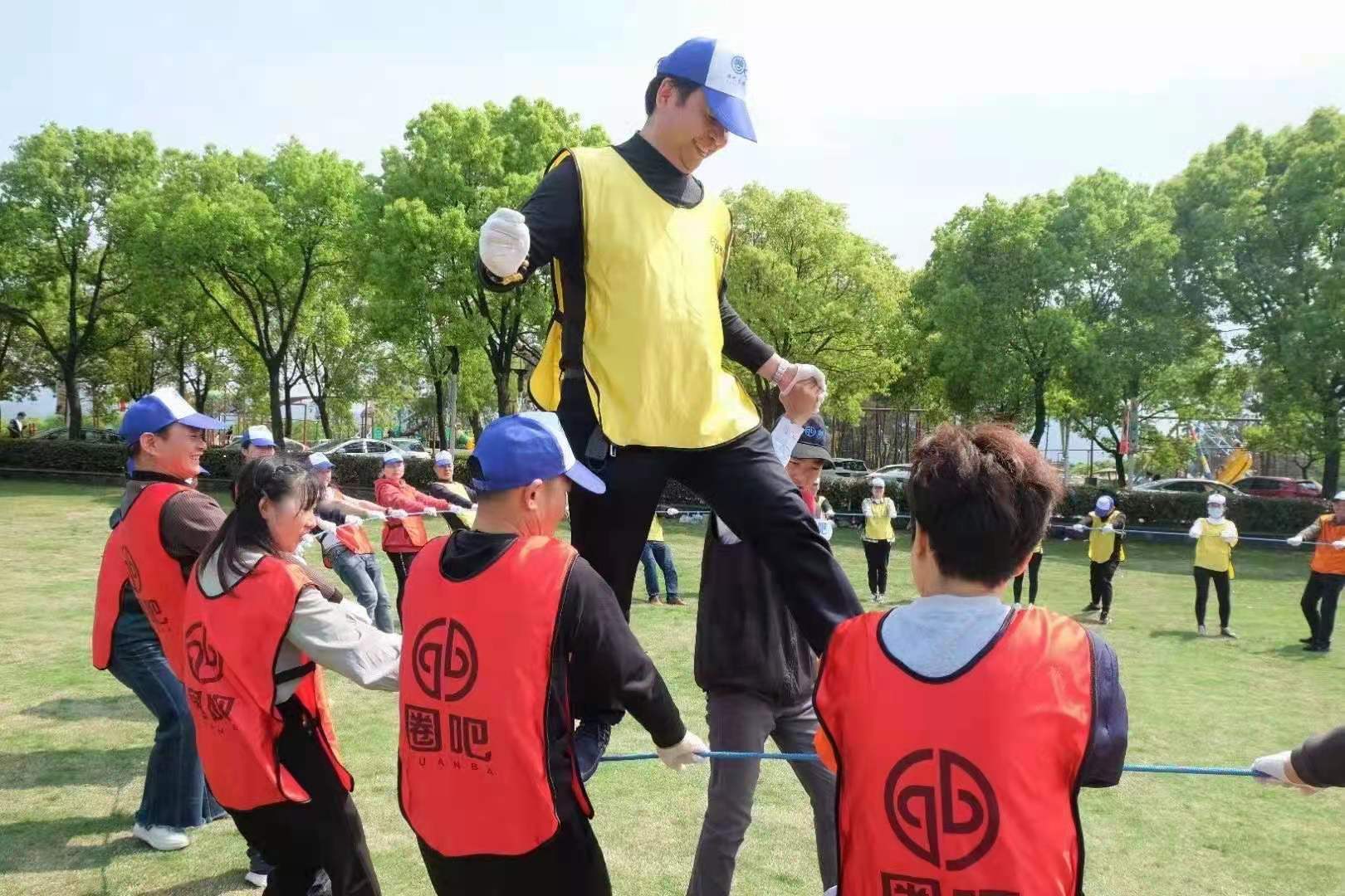fcfdda22dc7b89ac848893500ff7b54.jpg