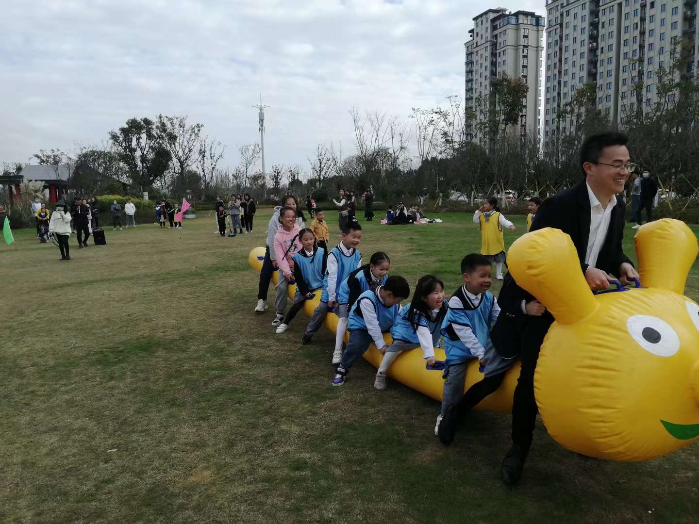 微信图片_20211206093901.jpg